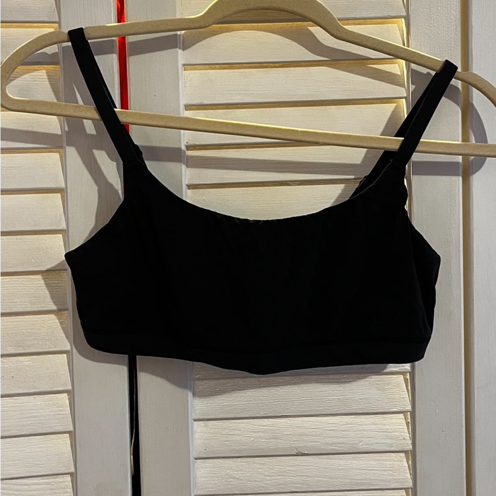 NWOT SKIMS scoop neck bralette